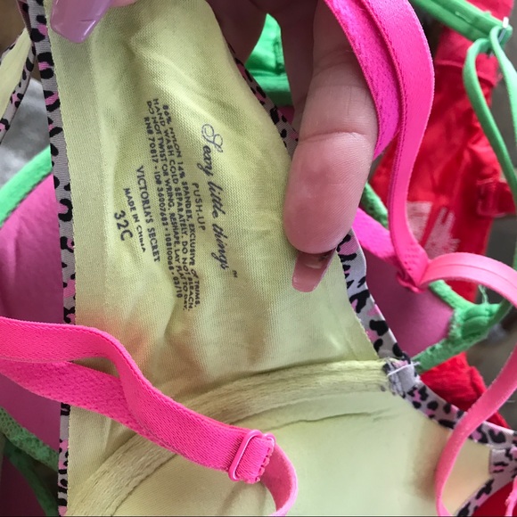 Victoria’s Secret bras 32C - Picture 5 of 5